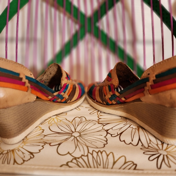 NWOT - D. Flores Authentic Mexican Multicolored Wedge Huaraches - Picture 6 of 8